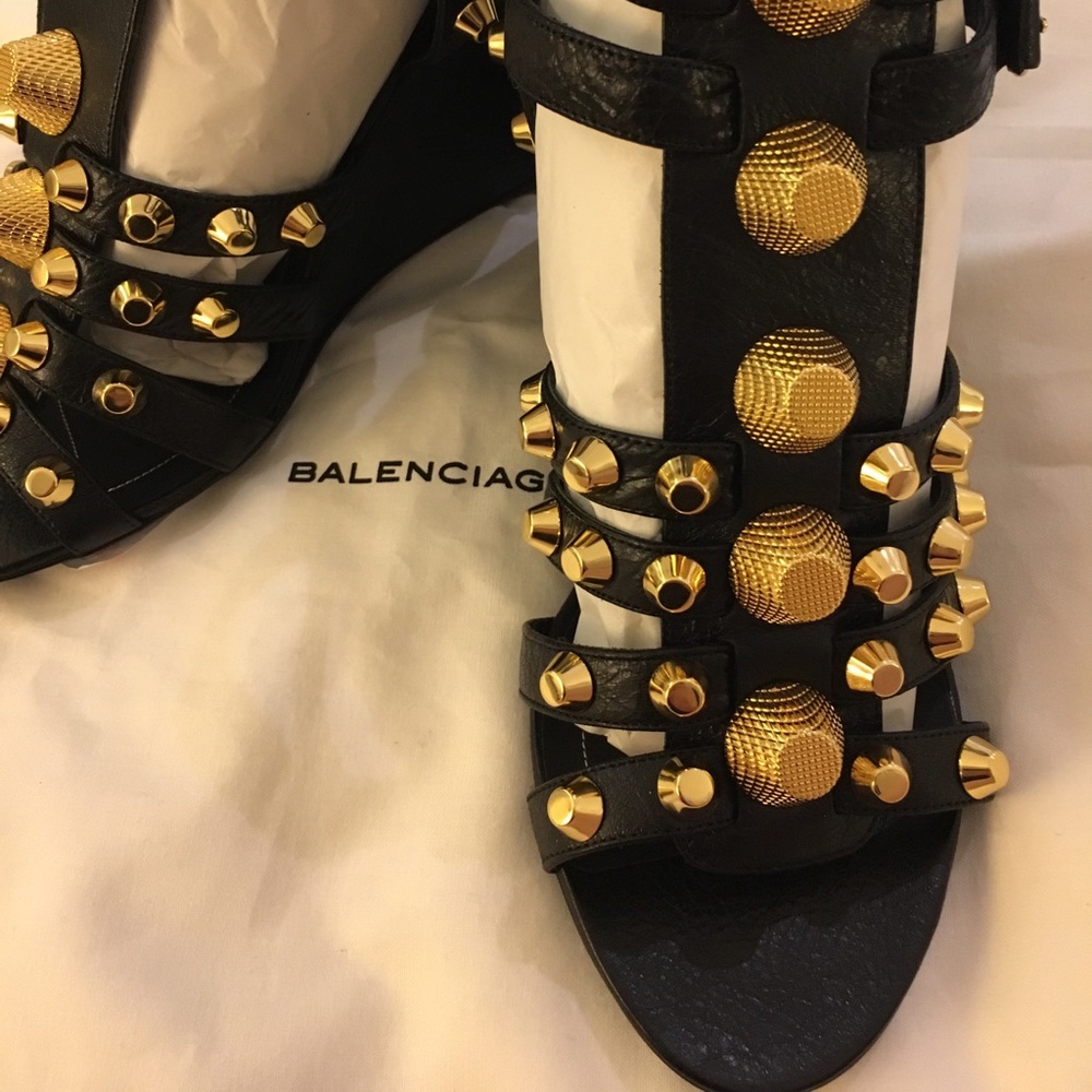 NEW. Balenciaga Black Arena Leather Wedge Sandals - Picture 6 of 6
